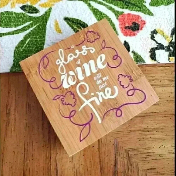 Set of four wood square coasters home wine - Picture 3 of 4